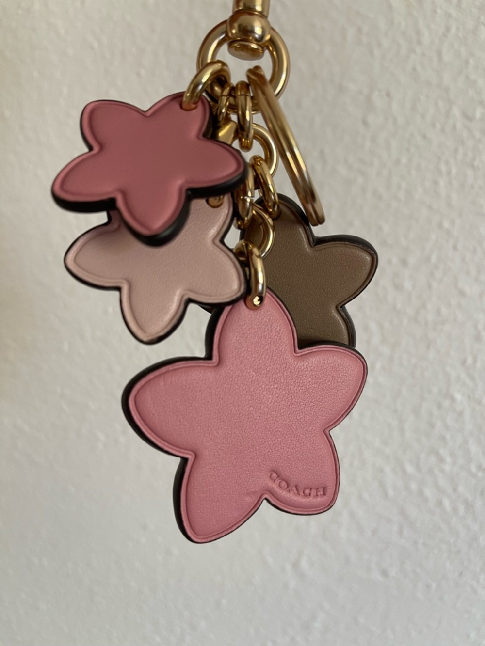 Coach Pink, Light Pink & White Floral Leather Keychain Charm FOB - Picture 3 of 7